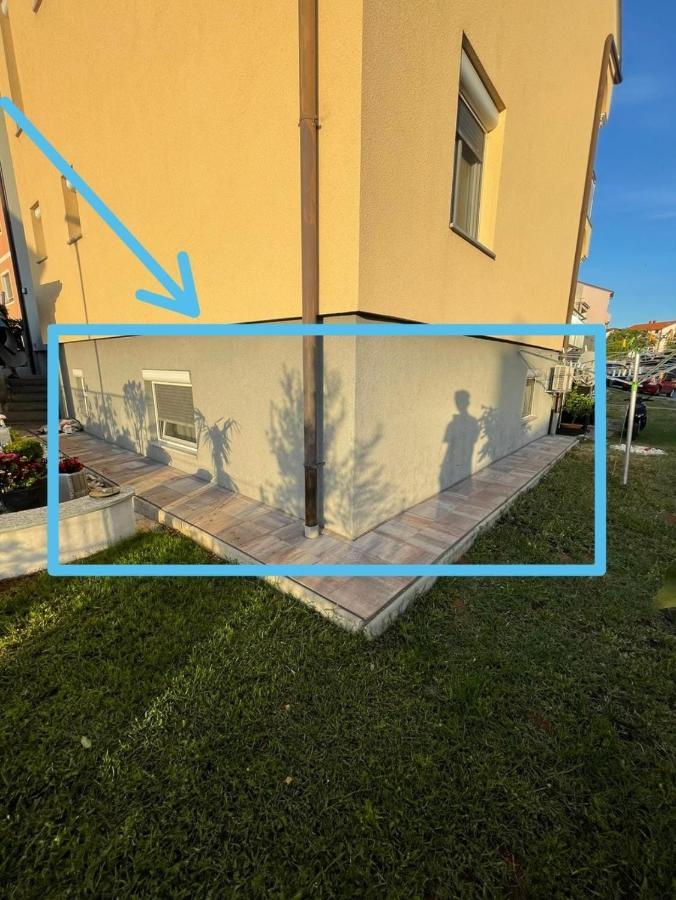 Moderne Souterrainwohnung Цриквеница Экстерьер фото