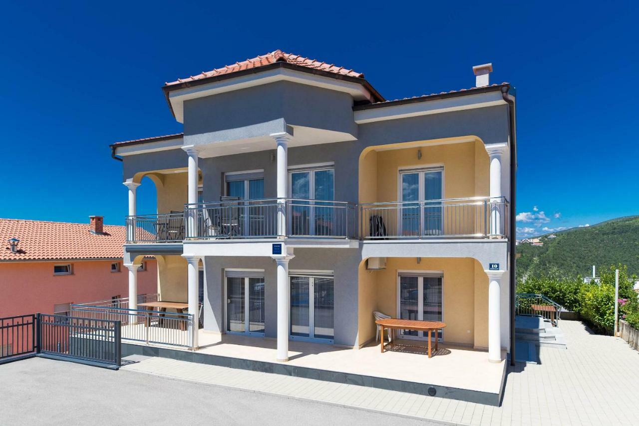 Moderne Souterrainwohnung Цриквеница Экстерьер фото